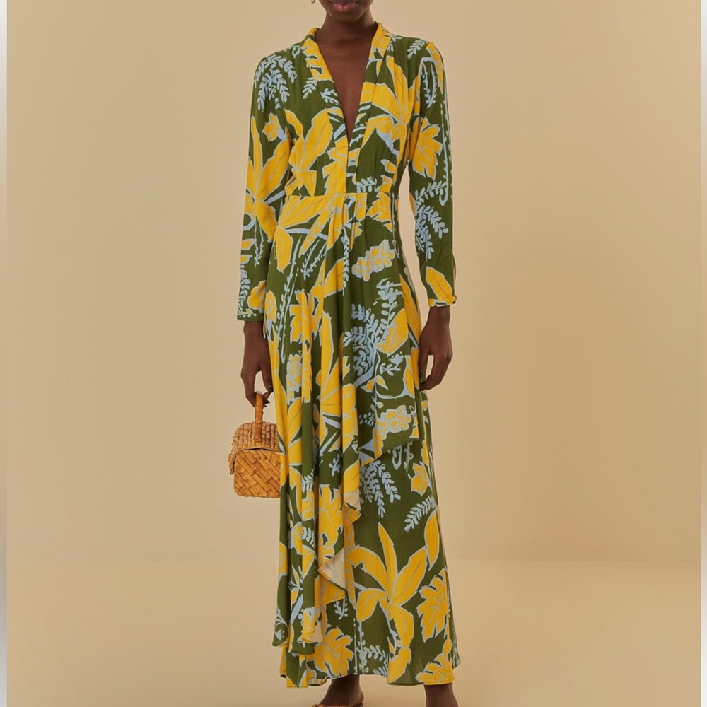 Foliage Sketch Green
V Neck Maxi Dress ‼️